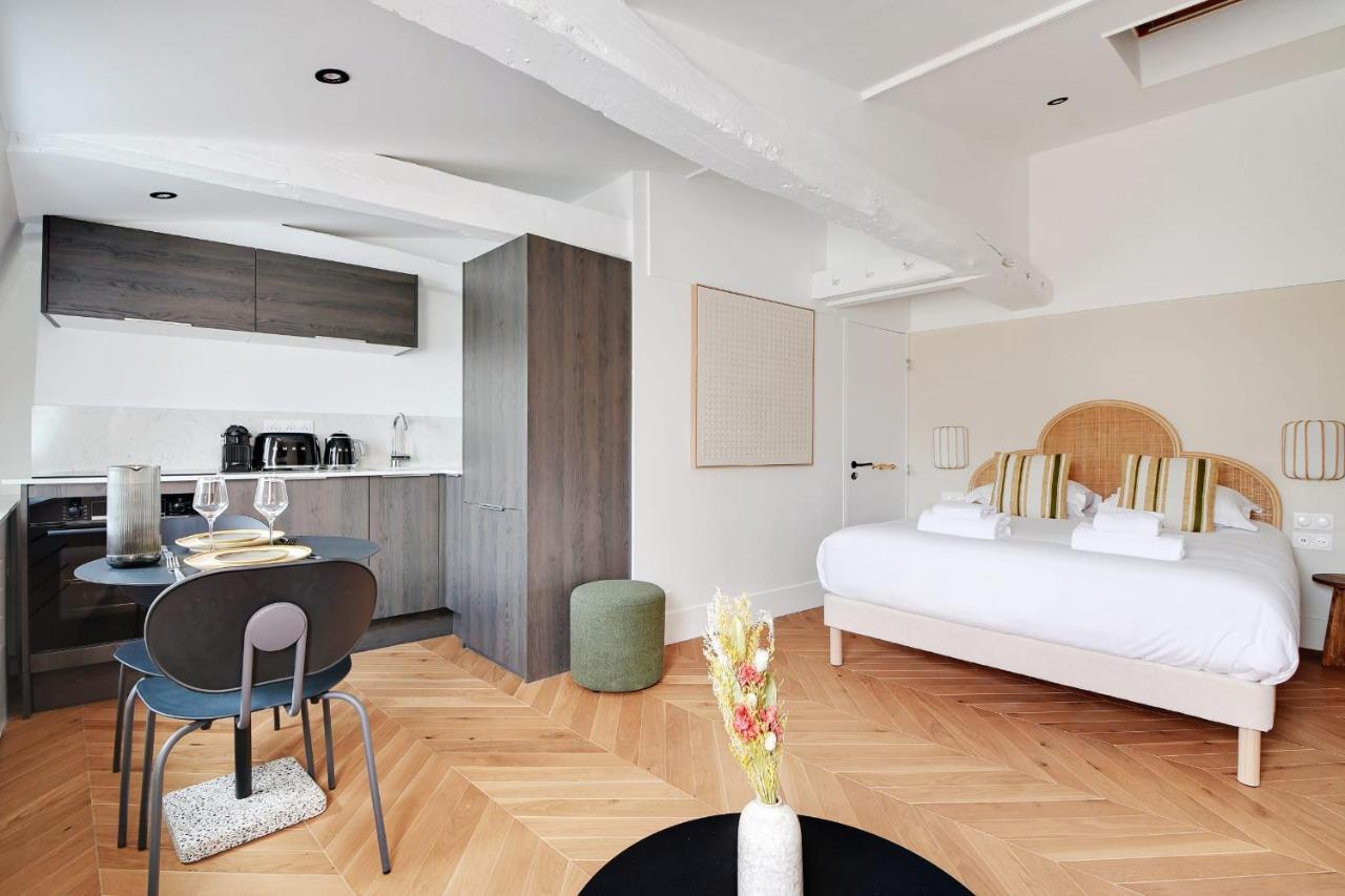 Refined - 2p - Opera Garnier Apartment